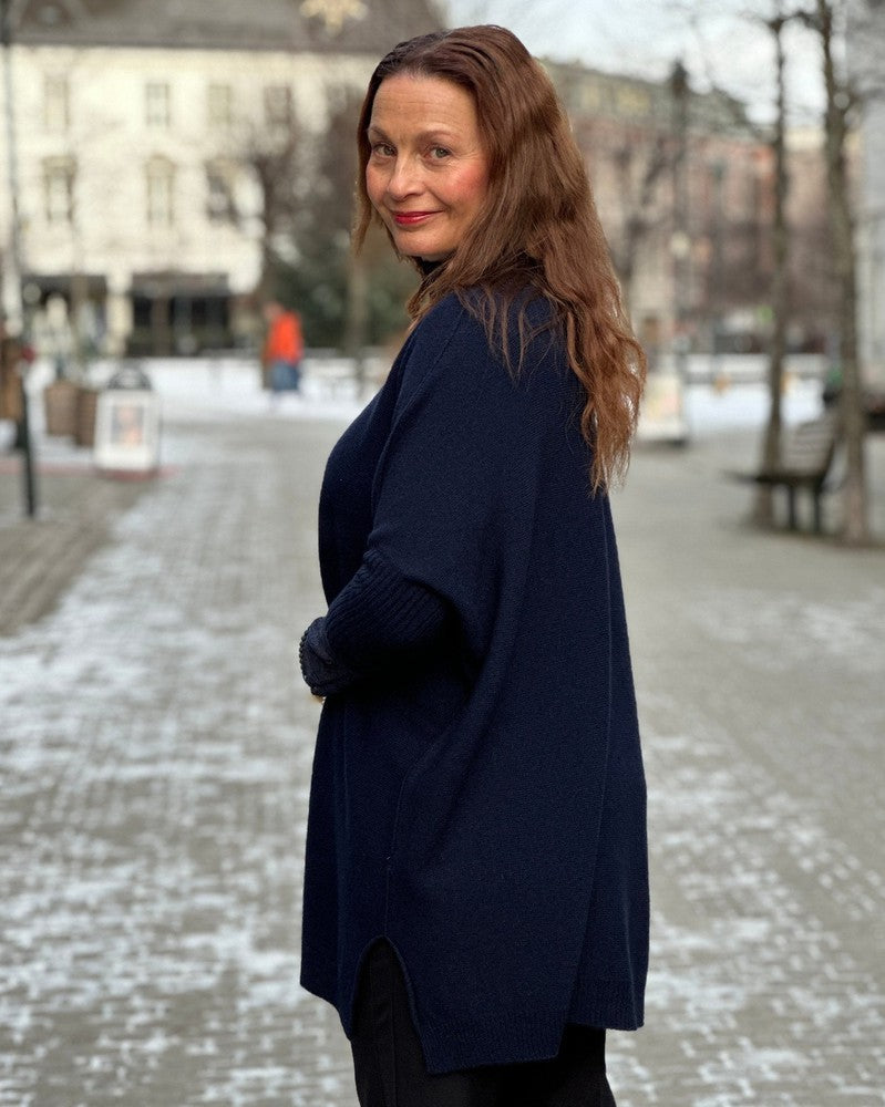 Oversized genser m splitt